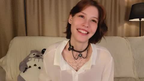 Snapshot of krissyhei chatting on September 18, 2025, 1:18 am Sarah online show from September 18, 2025, 1:18 am