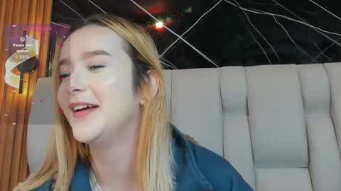 Snapshot of kristal_joi_dl chatting on November 7, 2025, 12:27 pm kristal online show from November 7, 2025, 12:27 pm