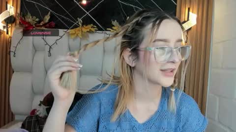 kristal online show from December 16, 2025, 12:54 pm