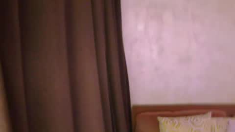Snapshot of kristal_madness chatting on March 12, 2025, 3:57 am kristal_madness online show from March 12, 2025, 3:57 am