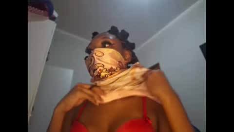 Snapshot of kristallvfs chatting on January 19, 2025, 2:36 am kristallvfs online show from January 19, 2025, 2:36 am