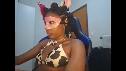 Snapshot of kristallvfs chatting on February 23, 2025, 3:35 am kristallvfs online show from February 23, 2025, 3:35 am