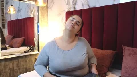 Krista Ritter online show from September 20, 2025, 2:56 am