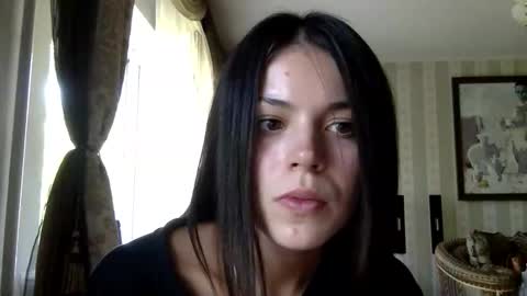 Snapshot of kristinalamour96 chatting on September 12, 2025, 9:42 am kristinalamour96 online show from September 12, 2025, 9:42 am