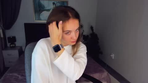 Snapshot of kristinalevis chatting on January 12, 2025, 7:42 pm Kristina online show from January 12, 2025, 7:42 pm