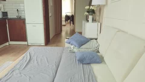 Snapshot of kristinedean chatting on October 29, 2025, 7:10 am Kristi online show from October 29, 2025, 7:10 am