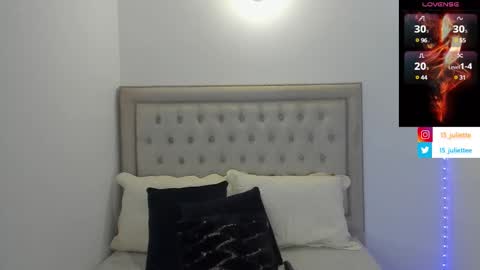 Juliette online show from March 4, 2025, 10:49 pm