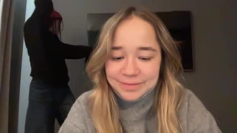 Snapshot of kristyspiritedaway chatting on February 26, 2025, 12:25 pm Kristy Nip slip shady  Best model on CB  online show from February 26, 2025, 12:25 pm