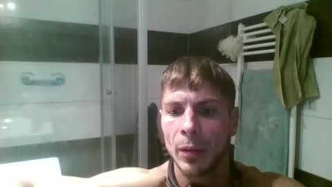 Snapshot of kronoss23 chatting on October 22, 2025, 3:45 pm kronoss23 online show from October 22, 2025, 3:45 pm