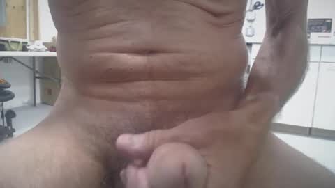 kronur online show from October 7, 2025, 8:55 am