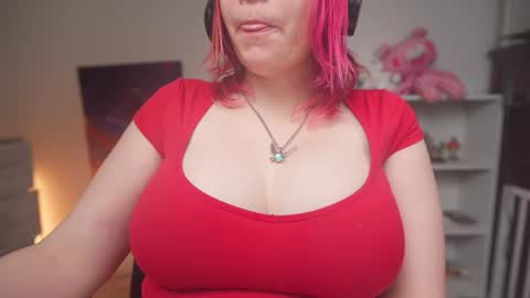 Krystal Syx online show from December 16, 2025, 8:25 pm