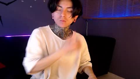 Snapshot of kuregari_xs chatting on October 21, 2025, 3:51 am kuregari_xs online show from October 21, 2025, 3:51 am