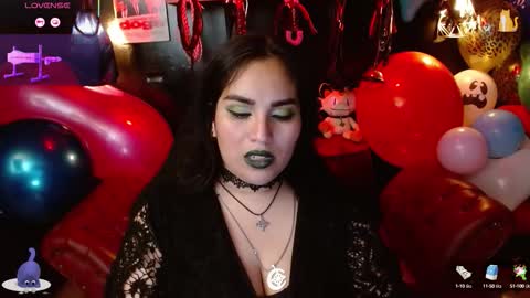 Fetiche Woman online show from September 8, 2025, 7:35 pm