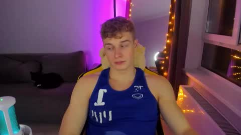 kurt_hanssen online show from October 24, 2025, 8:16 pm