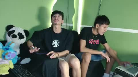 kurtwillms online show from November 26, 2025, 12:22 am