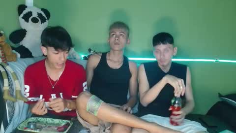 kurtwillms online show from December 13, 2025, 7:53 pm