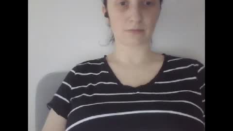 kusia032132 online show from February 25, 2025, 12:13 pm