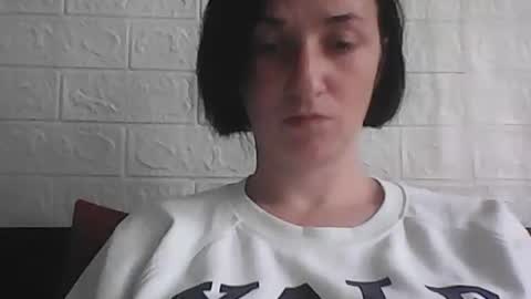 kusia032132 online show from September 24, 2025, 6:17 am