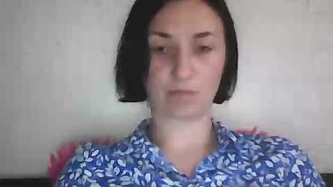 kusia032132 online show from October 9, 2025, 6:22 am