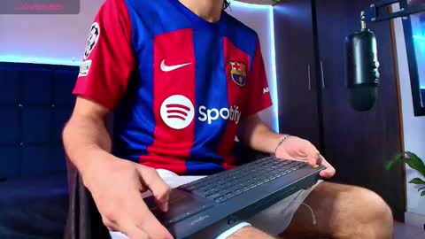 Snapshot of kuzzcoo chatting on September 28, 2025, 8:36 pm kuzzcoo online show from September 28, 2025, 8:36 pm