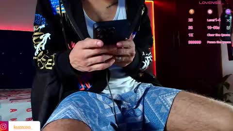 Snapshot of kuzzcoo chatting on October 14, 2025, 3:29 am kuzzcoo online show from October 14, 2025, 3:29 am