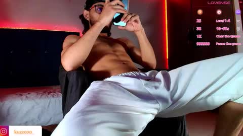 Snapshot of kuzzcoo chatting on October 22, 2025, 2:23 am kuzzcoo online show from October 22, 2025, 2:23 am