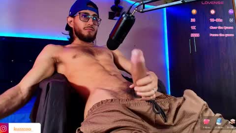 Snapshot of kuzzcoo chatting on November 5, 2025, 5:46 pm kuzzcoo online show from November 5, 2025, 5:46 pm