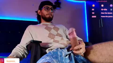 Snapshot of kuzzcoo chatting on November 12, 2025, 1:22 pm kuzzcoo online show from November 12, 2025, 1:22 pm