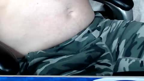 Snapshot of kwib34 chatting on November 3, 2025, 7:42 am kwib34 online show from November 3, 2025, 7:42 am