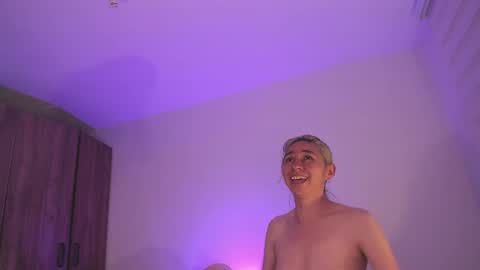 Aria Kess  online show from September 30, 2025, 10:59 pm