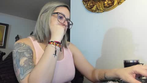 kyhara online show from January 19, 2025, 4:01 am