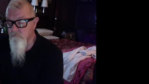 Snapshot of kyhgihntight chatting on January 1, 2025, 4:07 am Nick Nude Celt KYHighNTight online show from January 1, 2025, 4:07 am