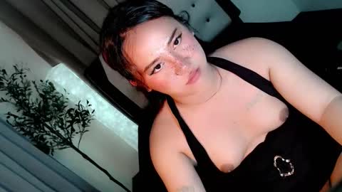 Snapshot of kyla_andrea chatting on November 8, 2025, 9:24 pm kyla online show from November 8, 2025, 9:24 pm