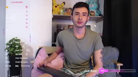 Snapshot of kyle_bratz chatting on October 13, 2025, 6:41 pm kyle online show from October 13, 2025, 6:41 pm