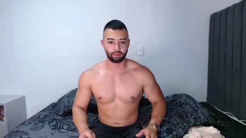 Kyle collinz online show from February 25, 2025, 5:08 am