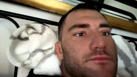 Snapshot of kylegotittt chatting on November 1, 2025, 12:29 pm Hotbody545 online show from November 1, 2025, 12:29 pm