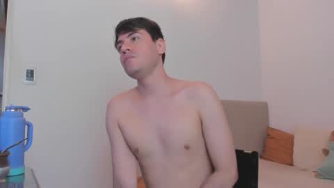 Snapshot of kylianzarate chatting on February 13, 2025, 2:45 am Kylian Zarate online show from February 13, 2025, 2:45 am