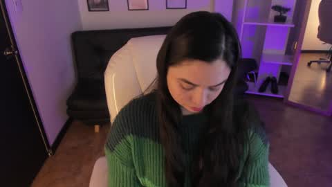 Snapshot of kylie_fire chatting on December 30, 2024, 1:25 pm kylie online show from December 30, 2024, 1:25 pm