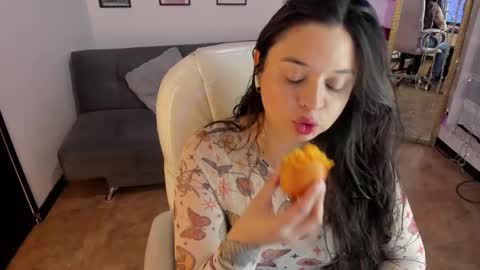 kylie online show from December 15, 2025, 1:15 pm