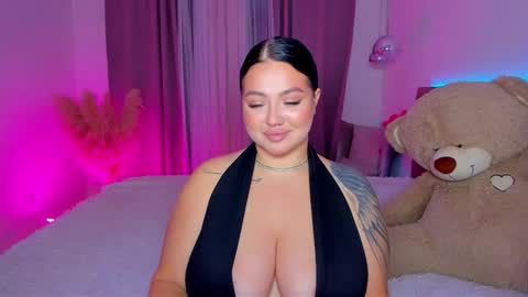 Snapshot of kylie_lips chatting on October 18, 2025, 6:41 pm Kylie Lips online show from October 18, 2025, 6:41 pm
