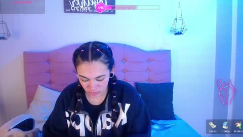 kylie_ls online show from March 4, 2025, 3:33 am