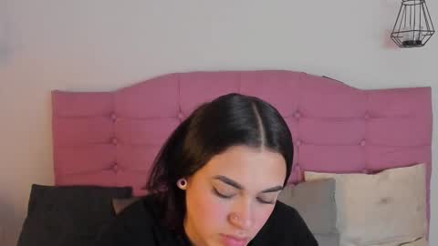 kylie_ls online show from September 16, 2025, 3:07 am