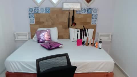 Melissa online show from November 20, 2025, 9:53 am