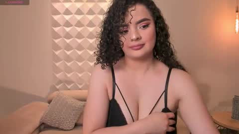 Snapshot of kyliejenkins1 chatting on November 8, 2025, 11:21 am Kylie Jenkins online show from November 8, 2025, 11:21 am