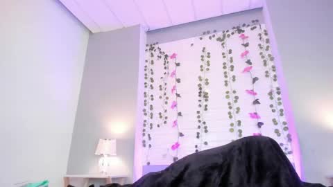 Snapshot of kyliemaxwell chatting on January 11, 2025, 11:56 pm K Y L I E online show from January 11, 2025, 11:56 pm