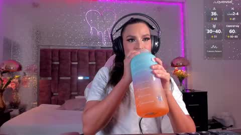 Kylie online show from September 26, 2025, 4:49 am