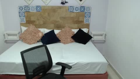 Kylie online show from February 1, 2025, 6:43 am