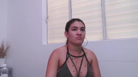 Kylie online show from February 6, 2025, 8:56 pm