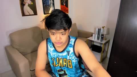 kyll_collins online show from January 9, 2025, 8:24 am