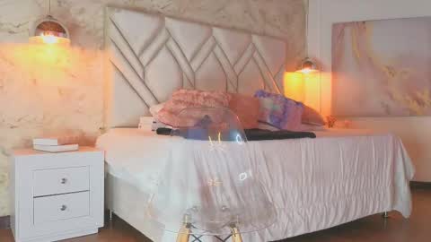 Snapshot of kylle_2050 chatting on September 18, 2025, 11:23 am Kyle online show from September 18, 2025, 11:23 am